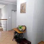 Iris Homestay *