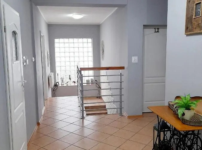 依瑞斯别墅民宿 民宿 科沃布热格